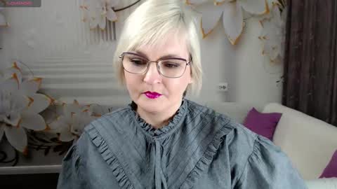 Snapshot of blondebrilliant chatting on 20, 2, 2025 Blonde woman X online show from 20, 2, 2025