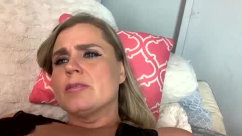 Snapshot of blondie955 chatting on 20, 9, 2025 Blondie955 online show from 20, 9, 2025