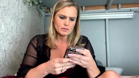 Snapshot of blondie955 chatting on 23, 9, 2025 Blondie955 online show from 23, 9, 2025