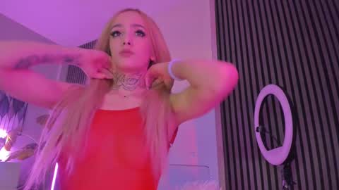 blondie_muller online show from 6, 3, 2025