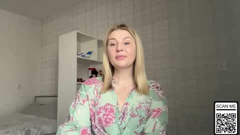 blondie_xoxoxo online show from 23, 3, 2026