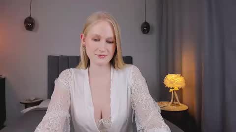 Mia online show from 22, 2, 2025