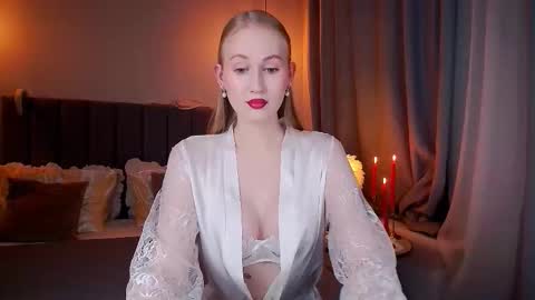 Mia online show from 26, 11, 2025