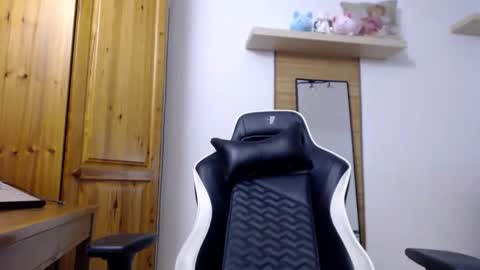 blondyelena online show from 11, 10, 2025