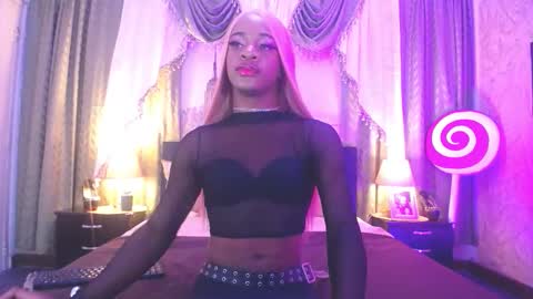 Snapshot of bloom_bbc chatting on 11, 1, 2026 bloom_bbc online show from 11, 1, 2026