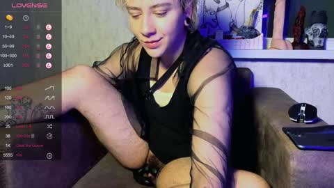 blooming_soul online show from 8, 2, 2025