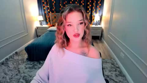 Snapshot of bloomingheart chatting on 9, 11, 2025 Sophia online show from 9, 11, 2025