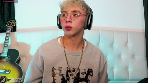 Snapshot of blue_boy_1 chatting on 27, 12, 2024 TAY online show from 27, 12, 2024