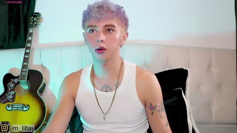 Snapshot of blue_boy_1 chatting on 8, 1, 2025 TAY online show from 8, 1, 2025