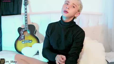 Snapshot of blue_boy_1 chatting on 15, 2, 2025 TAY online show from 15, 2, 2025