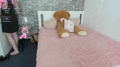 blue candy28 online show from 18, 1, 2025