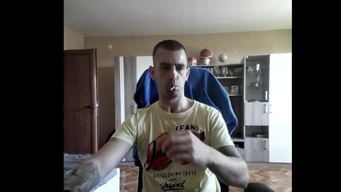 Runaway online show from 31, 10, 2025