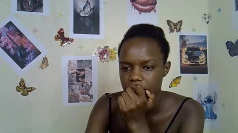 blue_savagee online show from 19, 12, 2025