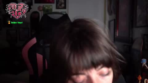 Blue online show from 6, 11, 2025