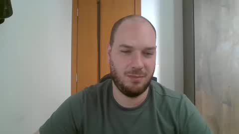 Snapshot of bluec2c chatting on 20, 12, 2024 Blue online show from 20, 12, 2024