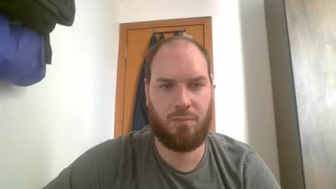 Snapshot of bluec2c chatting on 24, 2, 2025 Blue online show from 24, 2, 2025