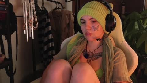 Blue online show from 7, 2, 2025