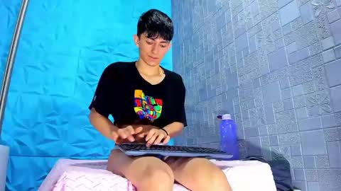 Snapshot of blueestar03 chatting on 9, 12, 2024 blueestar03 online show from 9, 12, 2024