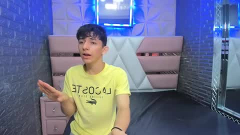 Snapshot of blueestar03 chatting on 14, 12, 2024 blueestar03 online show from 14, 12, 2024