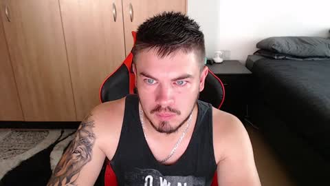 blueeyeboy0 online show from 21, 1, 2025