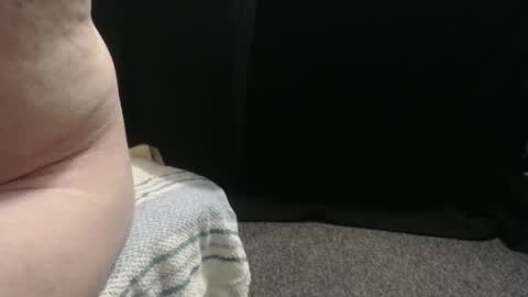 Snapshot of blueeyesn8 chatting on 18, 12, 2025 blueeyesn8 online show from 18, 12, 2025