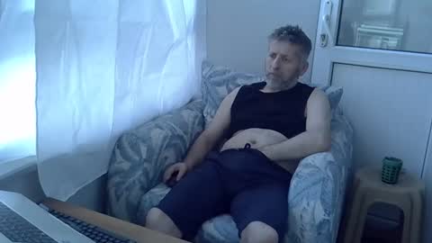 Snapshot of bluehot59 chatting on 5, 4, 2026 blue online show from 5, 4, 2026