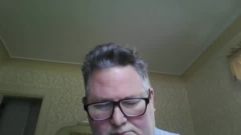 Snapshot of bluemoose70 chatting on 9, 9, 2025 bluemoose70 online show from 9, 9, 2025