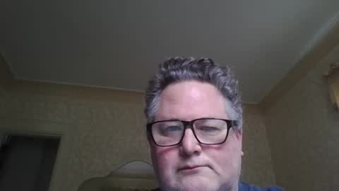 Snapshot of bluemoose70 chatting on 25, 10, 2025 bluemoose70 online show from 25, 10, 2025