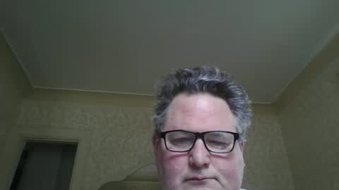 Snapshot of bluemoose70 chatting on 28, 3, 2026 bluemoose70 online show from 28, 3, 2026