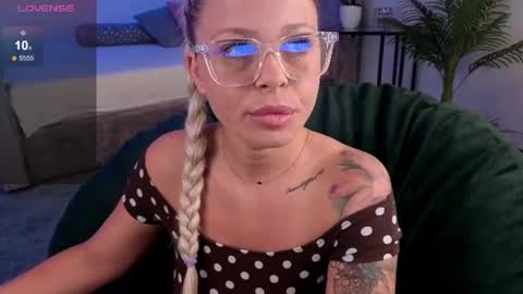 Kate online show from 23, 7, 2026