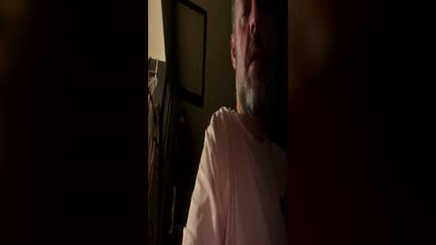 Snapshot of blueylouie8383 chatting on 21, 6, 2026 Blueyloey online show from 21, 6, 2026