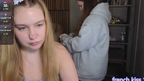 Snapshot of blush_ellie chatting on 15, 12, 2024 Ellie3 online show from 15, 12, 2024