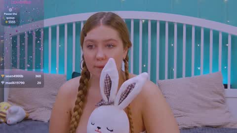 Snapshot of blush_ellie chatting on 18, 12, 2024 Ellie3 online show from 18, 12, 2024