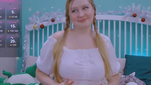 Snapshot of blush_ellie chatting on 25, 12, 2024 Ellie3 online show from 25, 12, 2024