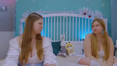 Snapshot of blush_ellie chatting on 11, 1, 2025 Ellie3 online show from 11, 1, 2025