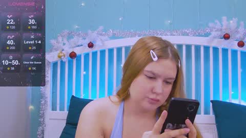 Snapshot of blush_ellie chatting on 18, 1, 2025 Ellie3 online show from 18, 1, 2025