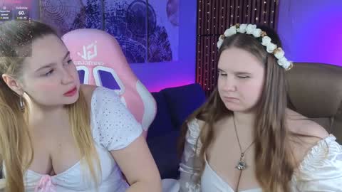 Snapshot of blush_ellie chatting on 22, 1, 2025 Ellie3 online show from 22, 1, 2025