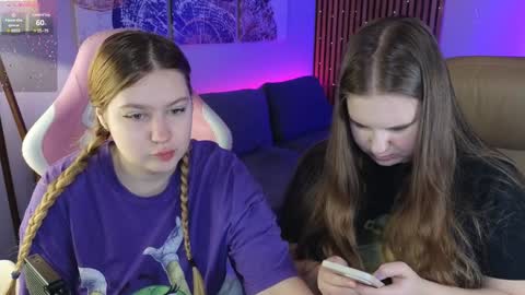 Snapshot of blush_ellie chatting on 8, 2, 2025 Ellie3 online show from 8, 2, 2025