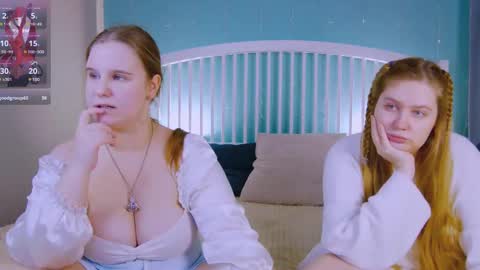 Snapshot of blush_ellie chatting on 22, 2, 2025 Ellie3 online show from 22, 2, 2025