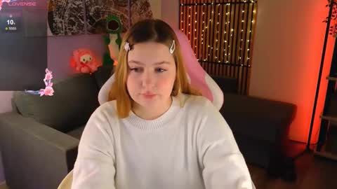 Snapshot of blush_ellie chatting on 28, 2, 2025 Ellie3 online show from 28, 2, 2025