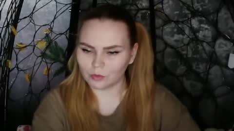 blushing_star online show from 21, 4, 2026