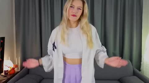 Elina  Next broadcast  online show from 10, 11, 2025