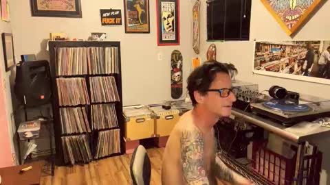 ZuperZexyZounds online show from 16, 2, 2026