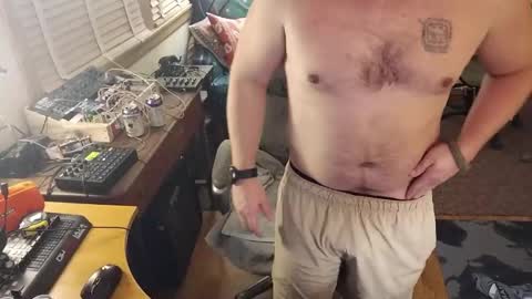 Snapshot of bnitehawk1234 chatting on 29, 10, 2025 harry cockins online show from 29, 10, 2025