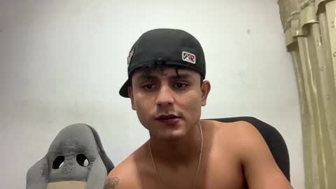 Snapshot of bob_pettersonn chatting on 22, 12, 2024 Bob INDEPENDENT MODEL online show from 22, 12, 2024