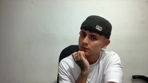 Snapshot of bob_pettersonn chatting on 27, 12, 2024 Bob INDEPENDENT MODEL online show from 27, 12, 2024