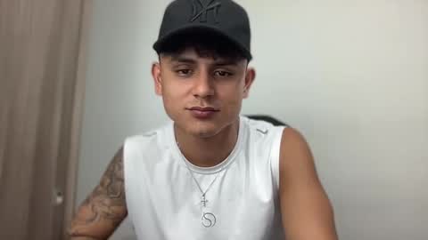 Snapshot of bob_pettersonn chatting on 22, 2, 2025 Bob INDEPENDENT MODEL online show from 22, 2, 2025