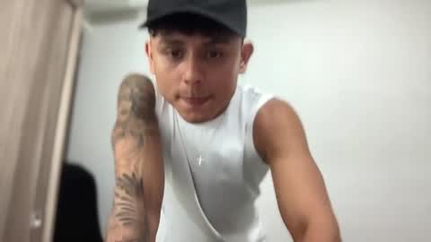 Snapshot of bob_pettersonn chatting on 24, 2, 2025 Bob INDEPENDENT MODEL online show from 24, 2, 2025