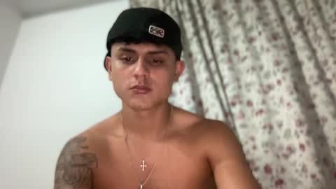 Snapshot of bob_pettersonn chatting on 26, 2, 2025 Bob INDEPENDENT MODEL online show from 26, 2, 2025