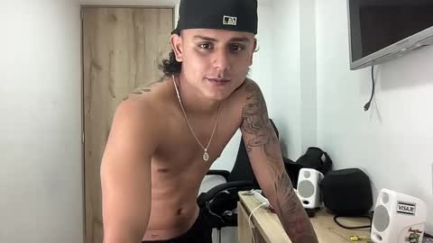 Snapshot of bob_pettersonn chatting on 26, 9, 2025 Bob INDEPENDENT MODEL online show from 26, 9, 2025